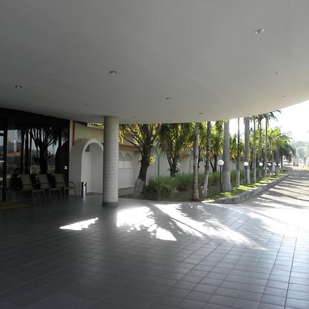 Rio Claro Plaza Hotel Eksteriør bilde