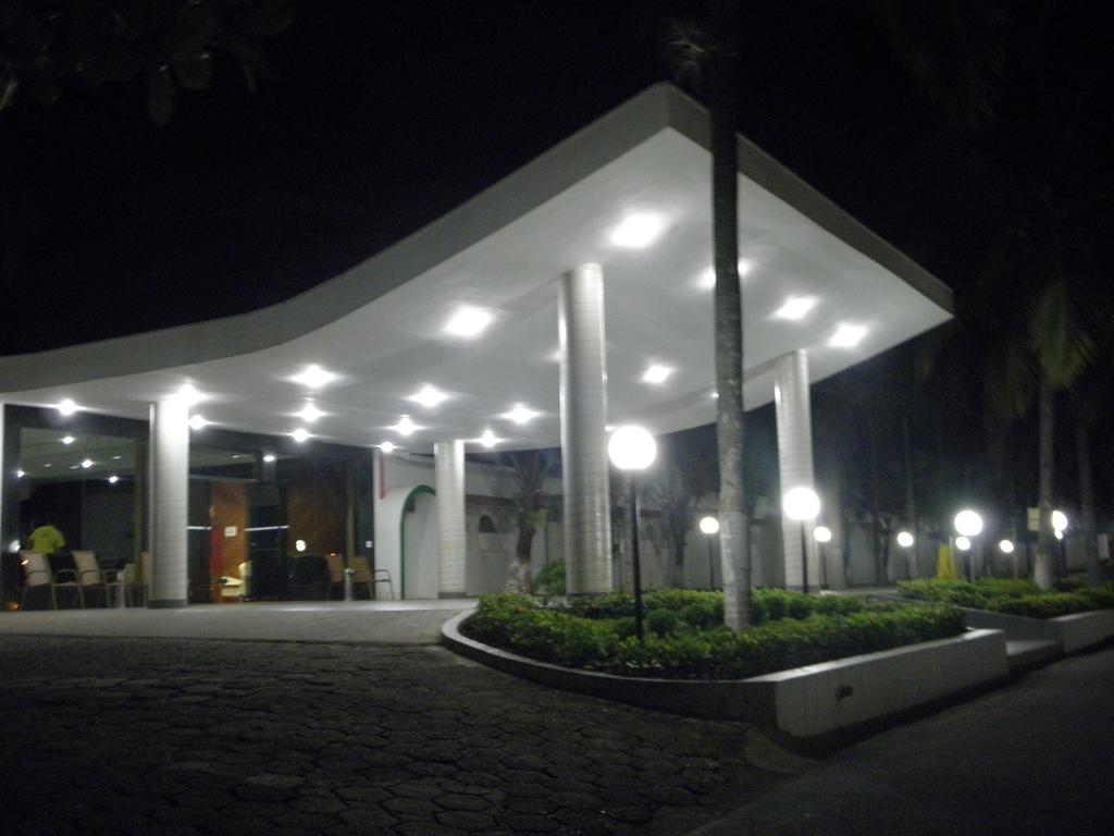 Rio Claro Plaza Hotel Eksteriør bilde